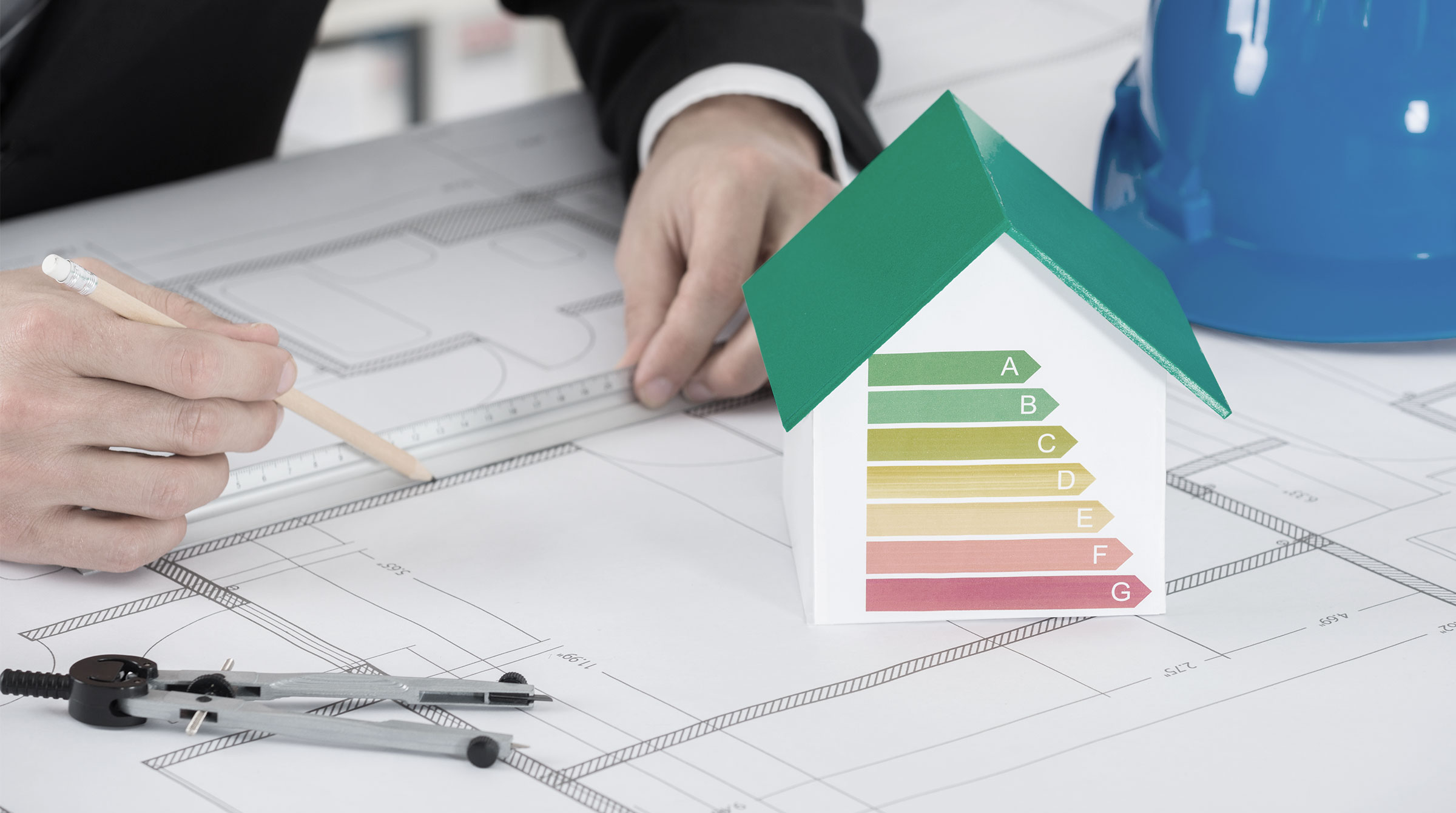 Planung eines energieeffizienten Bürogebäudes und Beantragung von Fördermitteln